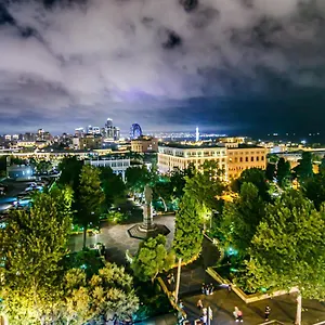 monolit-baku.aboutbakuhotels.com/