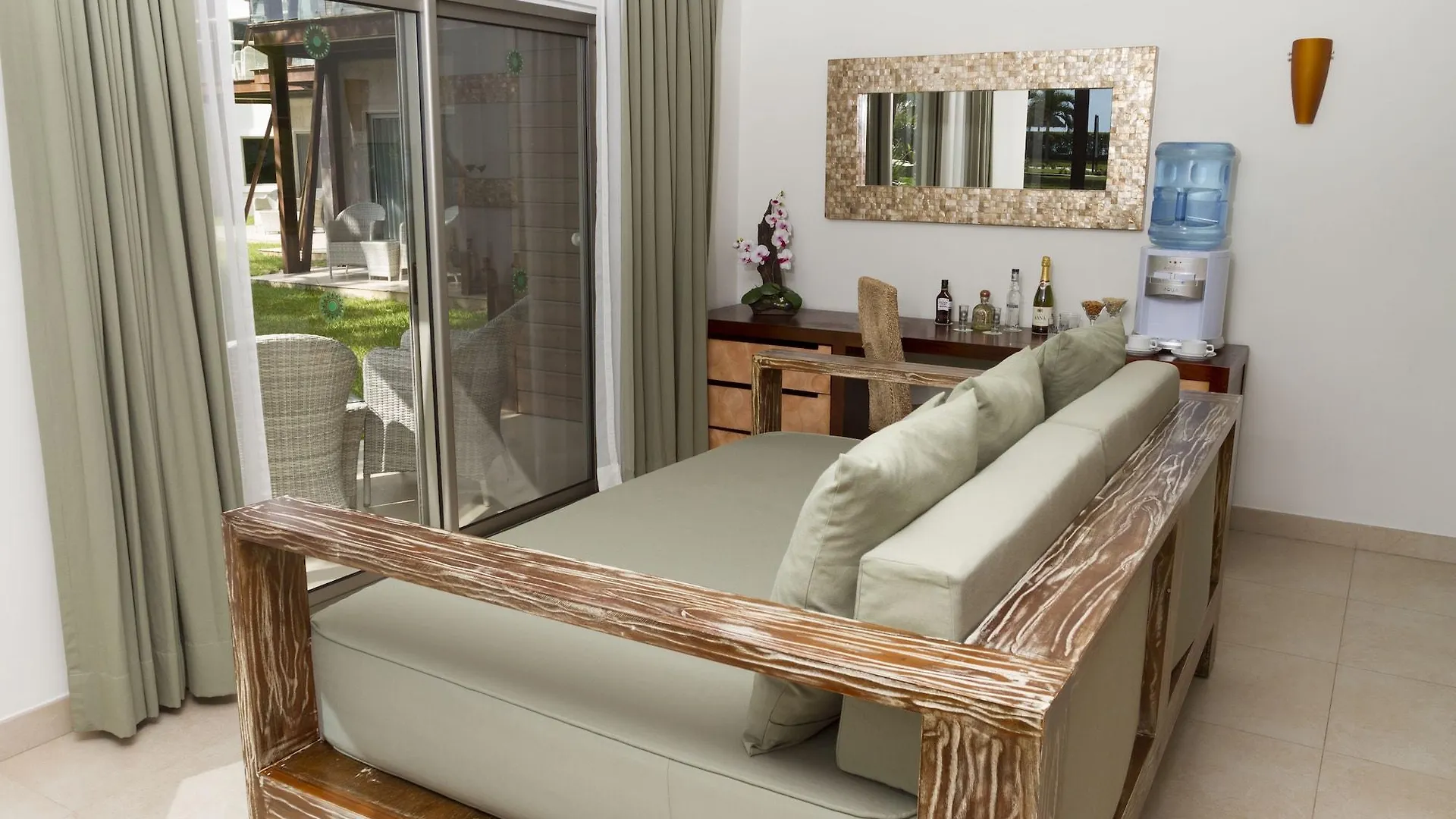 *****  Sandos Caracol Eco Resort All Inclusive (Adults Only) Playa del Carmen Mexico