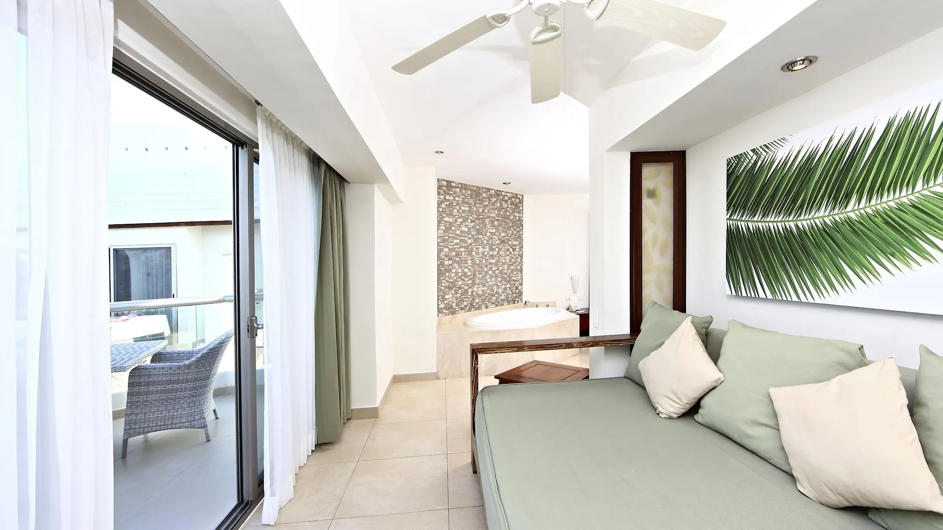 Sandos Caracol Eco Resort All Inclusive (Adults Only) Playa del Carmen