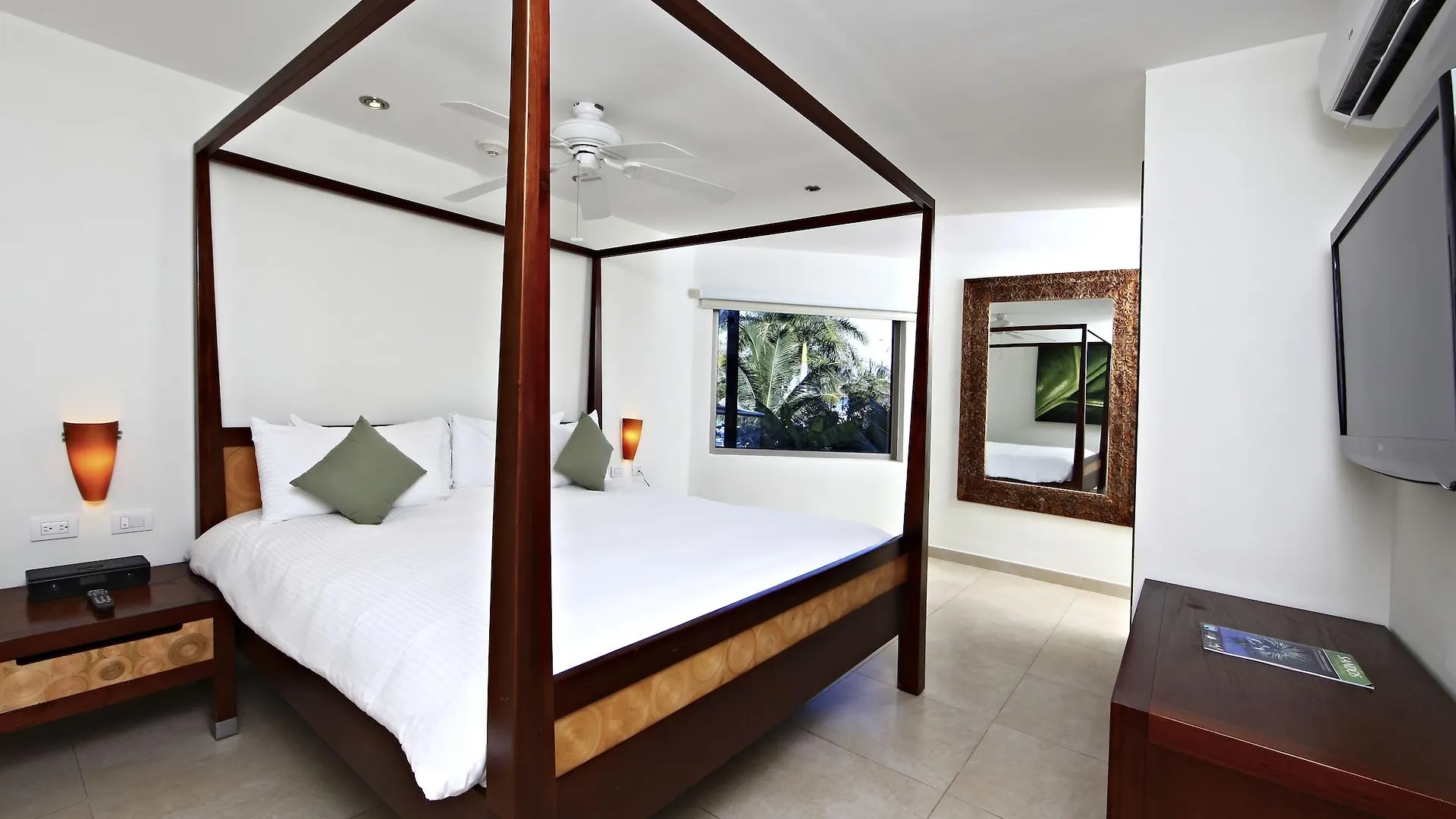 *****  Sandos Caracol Eco Resort All Inclusive (Adults Only) Playa del Carmen Mexico